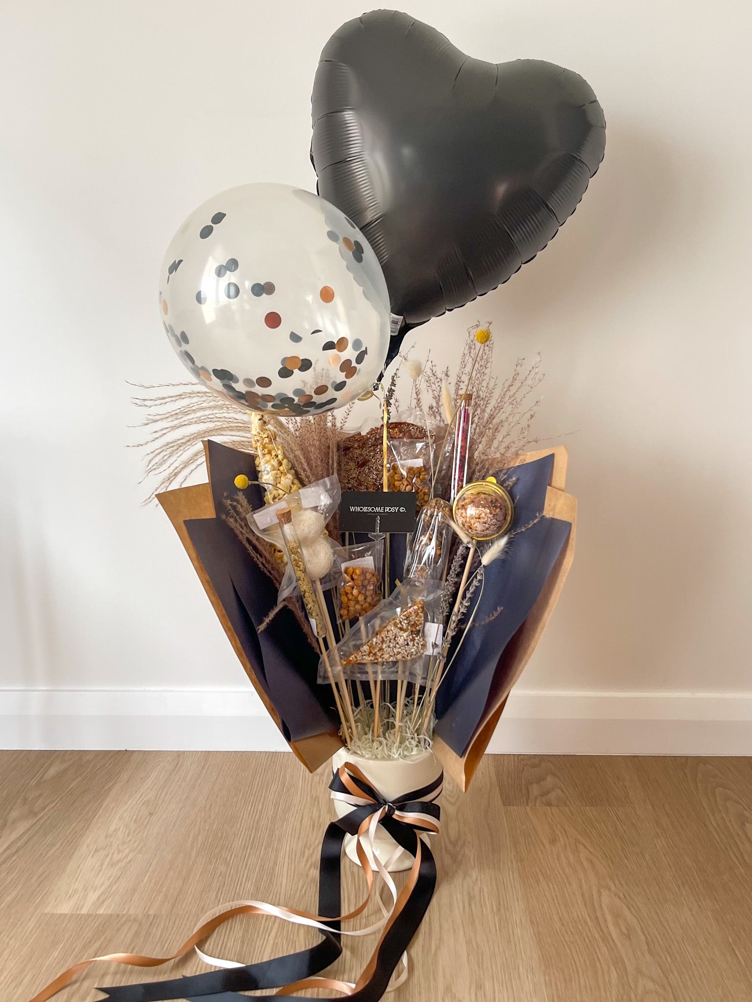 Modern Twist Valentine's Day Bouquet Balloon Hamper Range